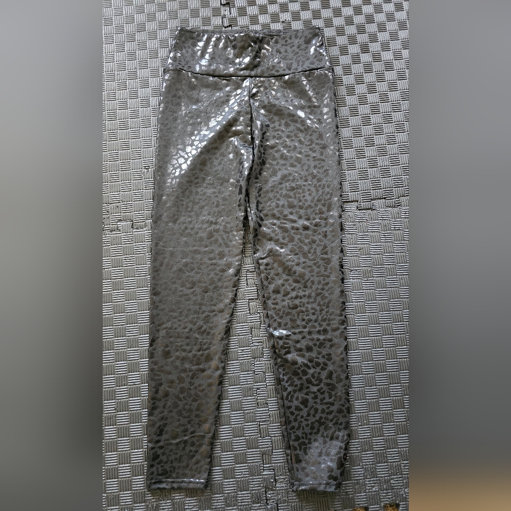 Chic Black Leopard Print Leggings